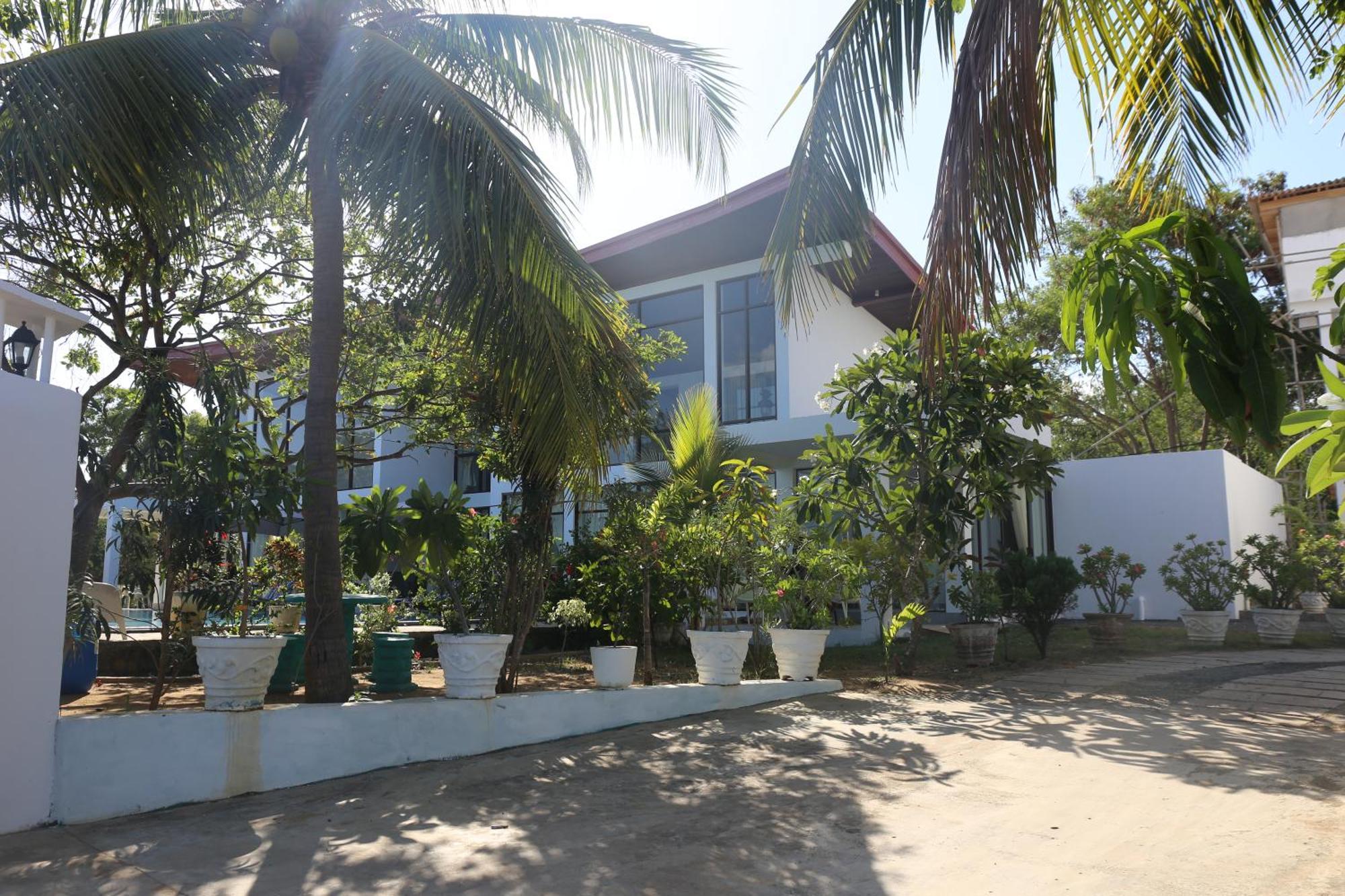 Amanda Beach Resort Passikudah Exteriér fotografie