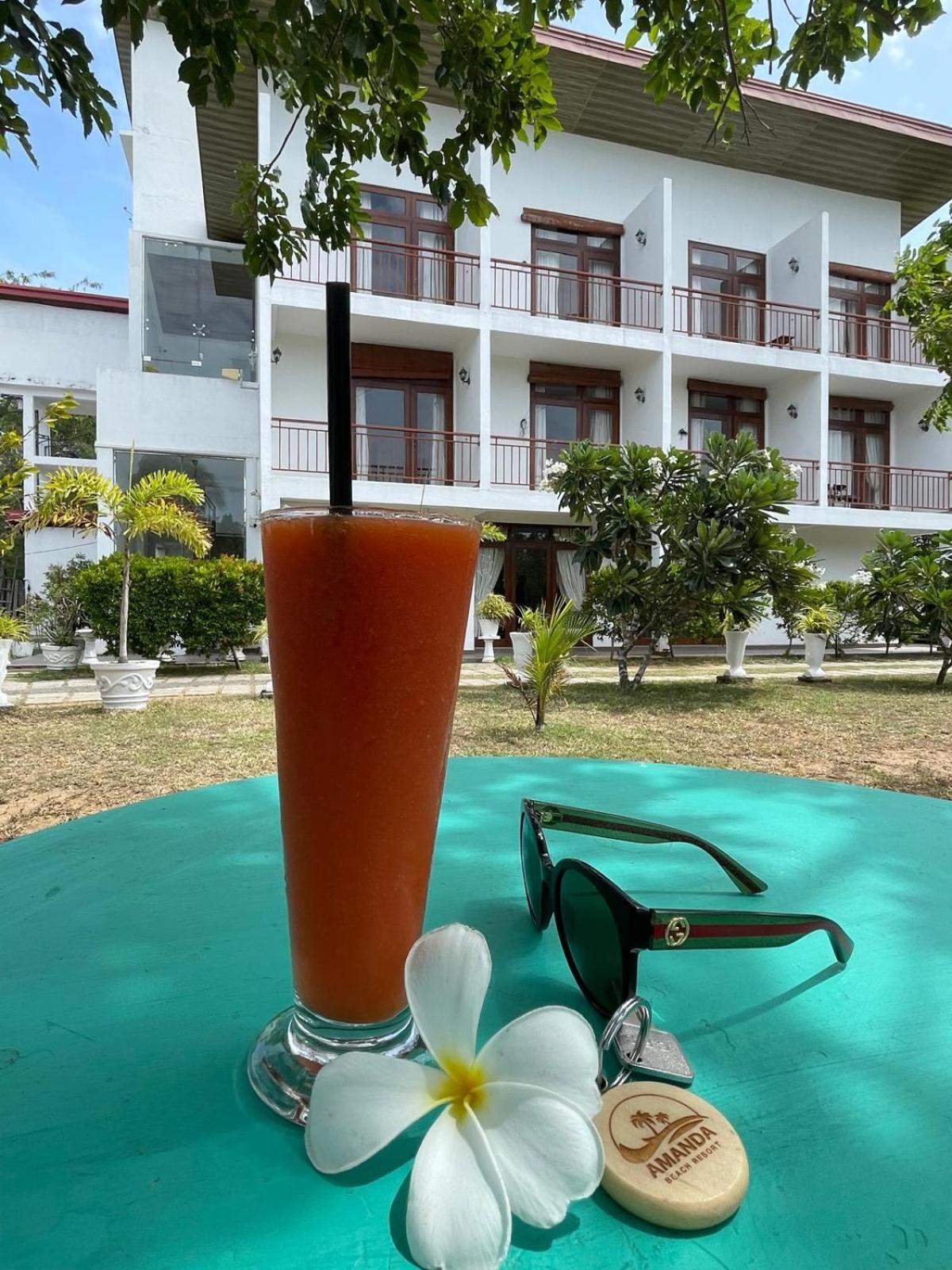 Amanda Beach Resort Passikudah Exteriér fotografie